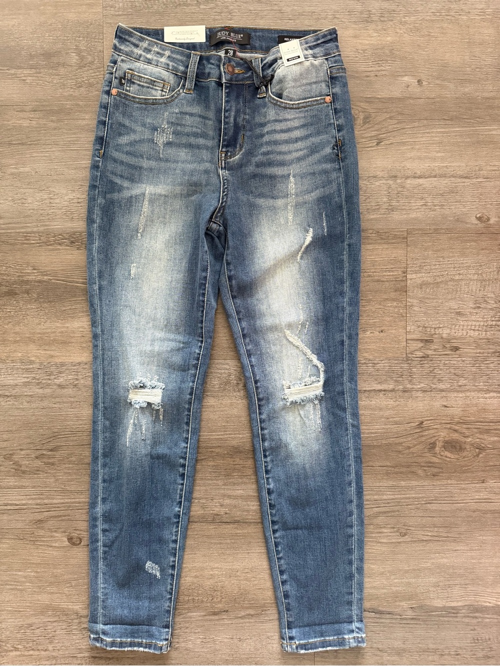 NWT Judy Blue Mid-Rise Relaxed Fit Jeans Size 28 - Picture 2 of 7
